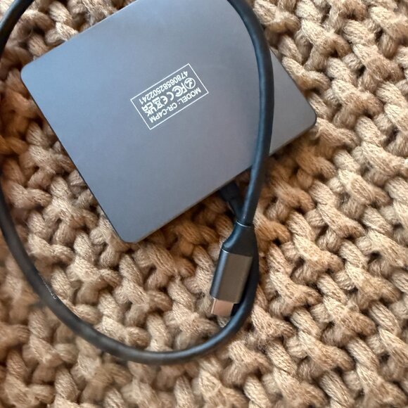 SanDisk Professional + Sabrent USB-C Card Reader Bundle - Picture 3 of 9